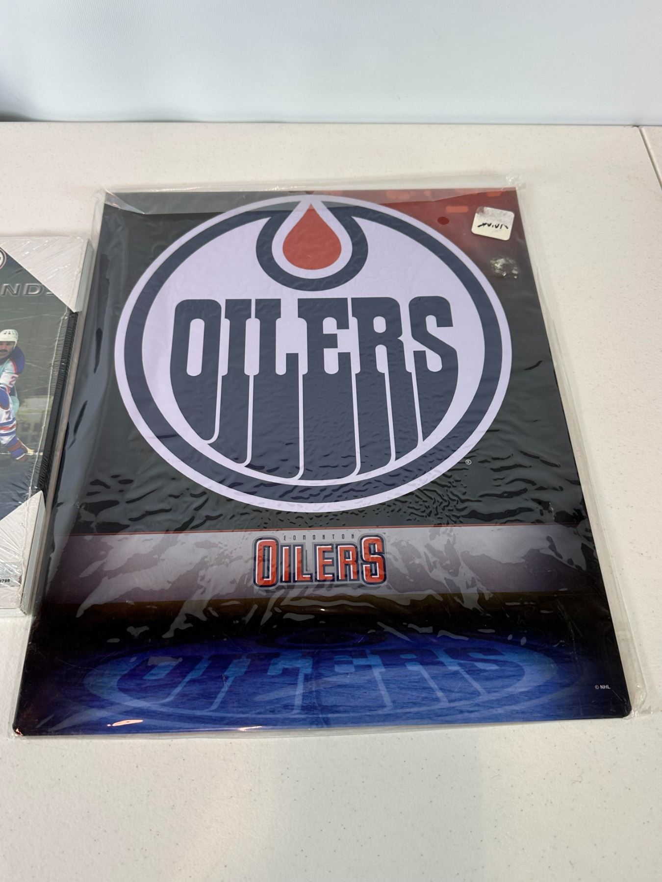 2 x Oilers Signs – Captains & Metal Sign