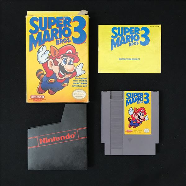 NINTENDO ENTERTAINMENT SYSTEM SUPER MARIO BROS 3 WITH BOX AND MANUAL