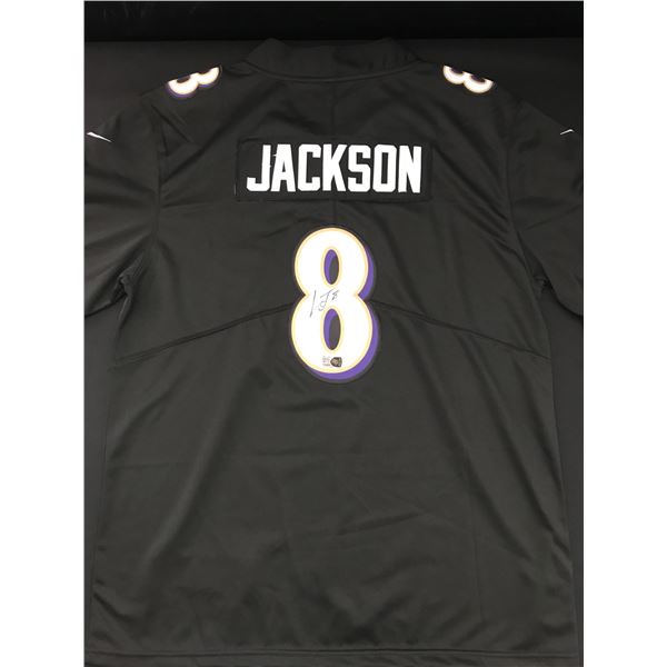LAMAR JACKSON SIGNED BALTIMORE RAVENS CUSTOM JERSEY - ELITE SPORTS COA