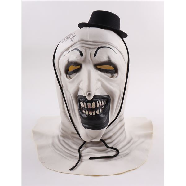 DAVID HOWARD THORTON SIGNED TERRIFIER MASK (jsa coa)