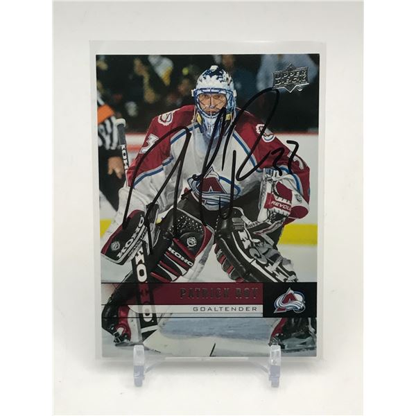 PATRICK ROY SIGNED TRADING CARD