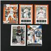 Image 1 : LOT OF 5 BASEBALL TRADING CARDS