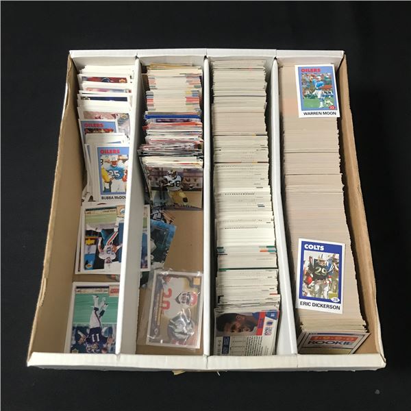 1 LARGE BOX OF MIXED TRADING CARDS