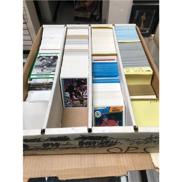 1 LARGE BOX OF MIXED TRADING CARDS