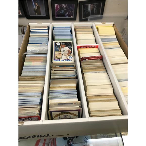 1 LARGE BOX OF MIXED TRADING CARDS