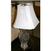 Image 1 : Cut Crystal Lamp