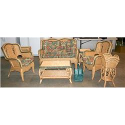 8 Pc. Living Room Wicker Set