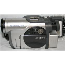 Hitachi DVD Cam w/ Charger