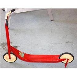 Classic Scooter By Wee Wheelers
