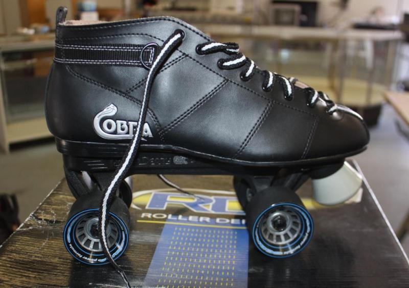 Roller Derby COBRA Roller Skates Size 9