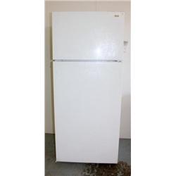 HOT POINT REFRIGERATOR