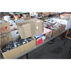 Table lot of miscellaneous merchandisable items