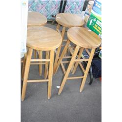 Set of 4 bar stools