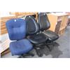 Image 1 : Lot of 3 Office Chairs