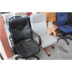 Set of two office chairs