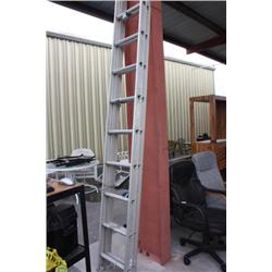Aluminum Extension Ladder