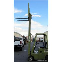 Clark ForkLift 4000lb Capc.