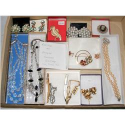 Lot of Vintage & Antique Costume Jewelry