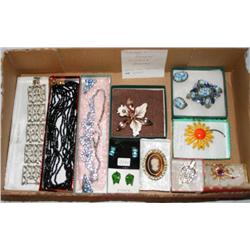 Lot of Vintage & Antique Costume Jewelry