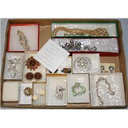 Lot of Vintage & Antique Costume Jewelry