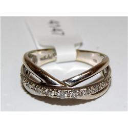 Diamonds Love Knot Design Cluster Ladies Ring