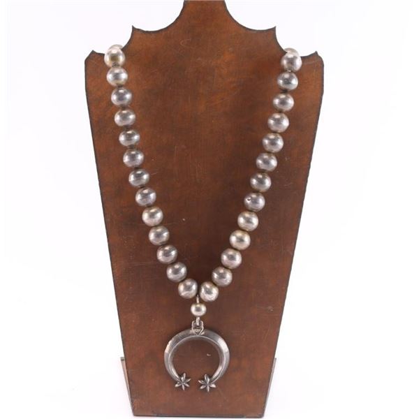 Older Navajo Large Pearl Necklace.