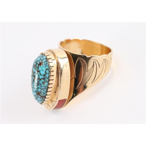 14K Gold & Turquoise Ring.