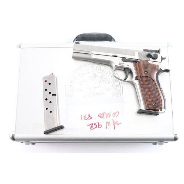 Smith & Wesson Model 952-2 9mm #DAB0603