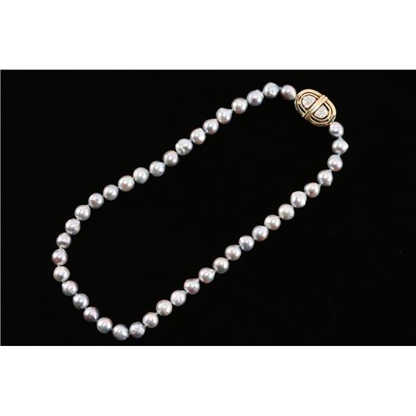 Moby Black Pearl Necklace.