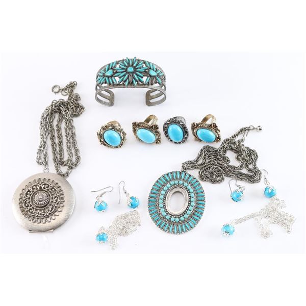 Large Lot of Jewelry.