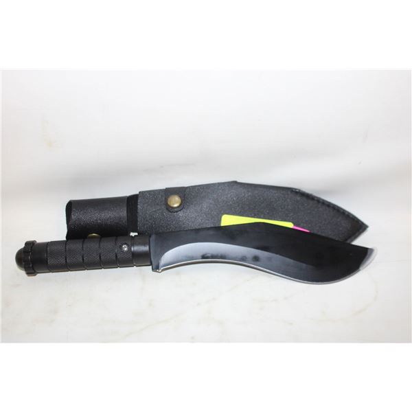 NEW OUTDOOR KNIFE W/ SHEATHE