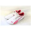 Image 1 : WOMEN'S 7.5 PUMA SNEAKERS, WHITE & PINK