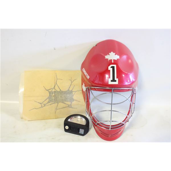 REPLICA TEAM CANADA GOALIE MASK WALL LIGHT