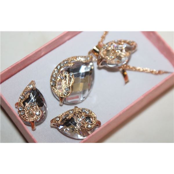 NEW NECKLACE AND RING WITH EARRINGS