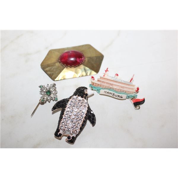 ESTATE BROOCHES IN BOX ALL TOGETHER-ESTATE