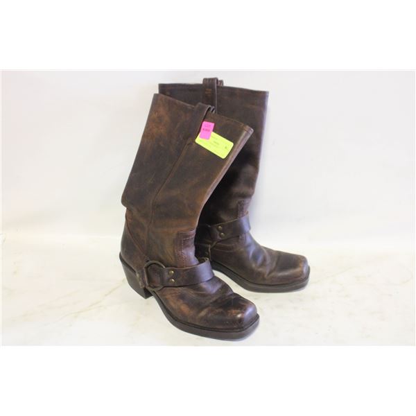 SIZE 8 LEATHER BIKER BOOTS-ESTATE