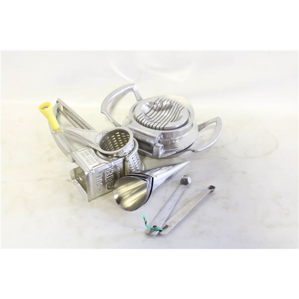 VINTAGE KITCHEN UTENSILS ASSORTED