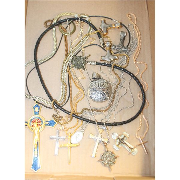 FLAT OF ESTATE CROSS PENDANT NECKLACES +