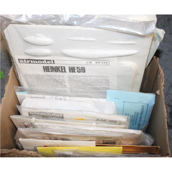 VINTAGE MODEL AIRCRAFT KIT LOT