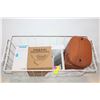 Image 1 : FLAT OF VARIOUS NEW BATHROOM ORGANIZING ITEMS
