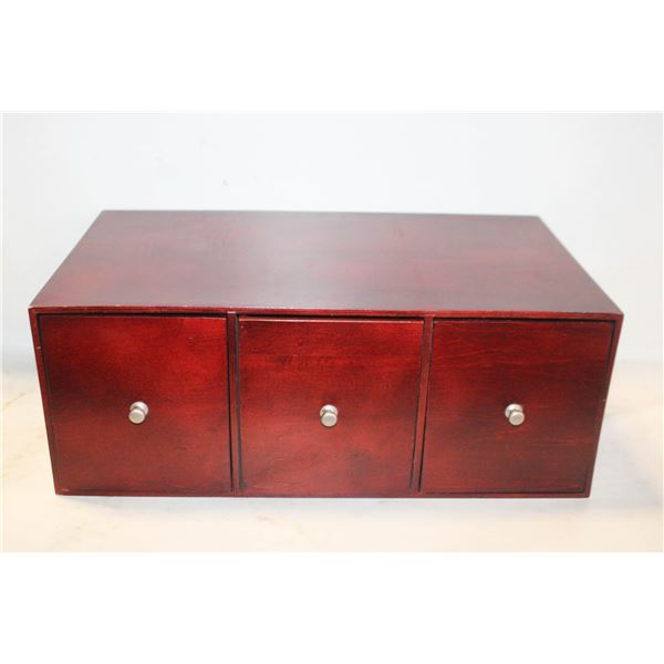 3 DRAWER WOODEN STORAGE CHEST 18 1/2W X 7"H X 10"