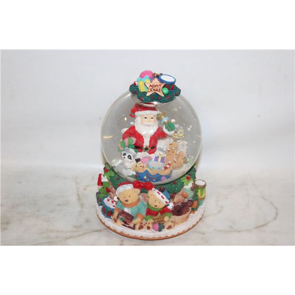 SANTA WINDUP MUSICAL SNOW GLOBE