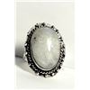 Image 1 : 11)  NATURAL OVAL MOONSTONE RING,