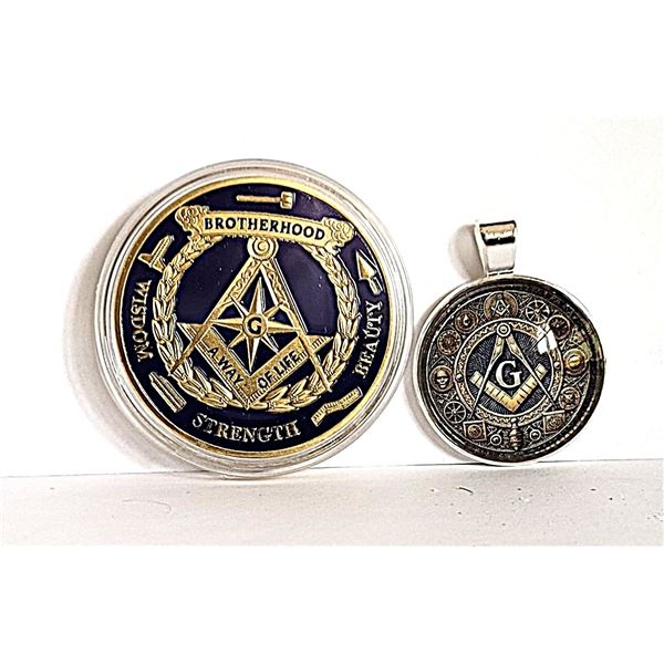 7) ENCAPSULATED FREE MASONS. TOKEN
