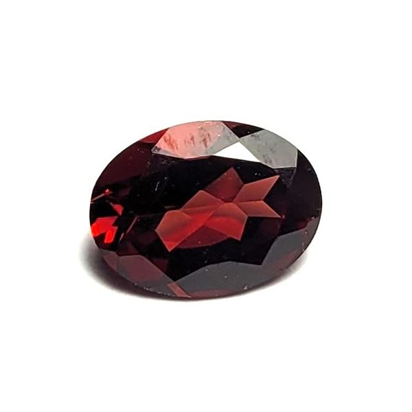 24)  NATURAL 1.4 CT OVAL GARNET GEM-