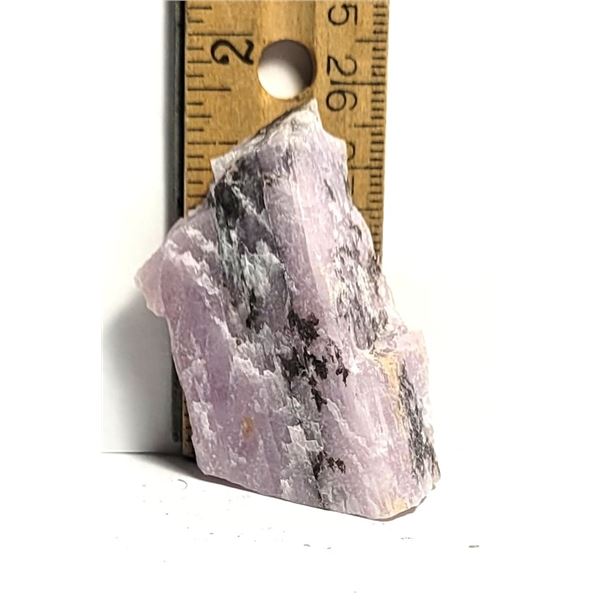 5)  NATURAL KUNZITE MINERAL SPECIMEN,