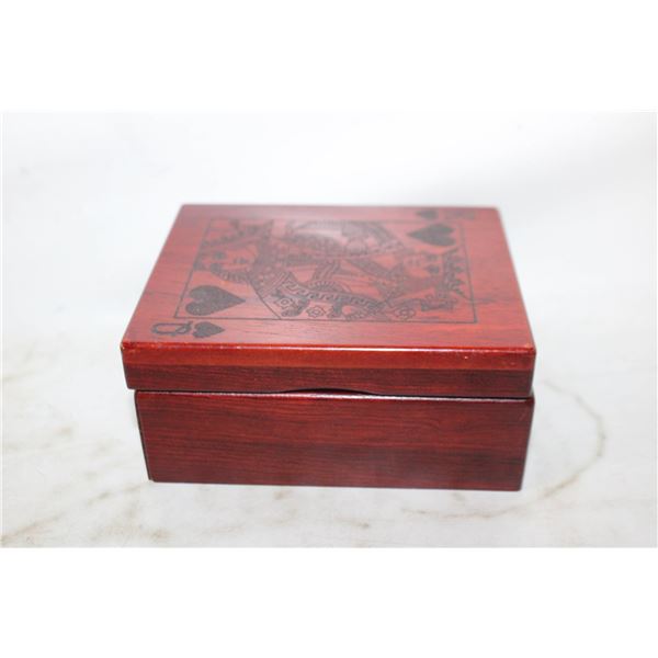 KING OF HEARTS WOODEN BOX