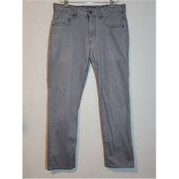 NEW UNISEX KIRKLAND GREY JEANS SIZE 32 X 34