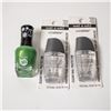 Image 1 : NEW BAG OF 2 CLEAR NAIL PROTECTOR AND GREEN POLISH