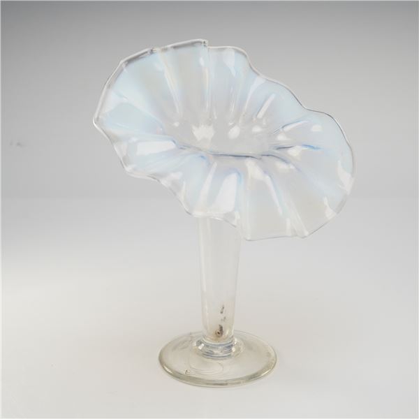 Antique Opalescent Art Glass Jack-in-the-Pulpit Flower Bud Vase